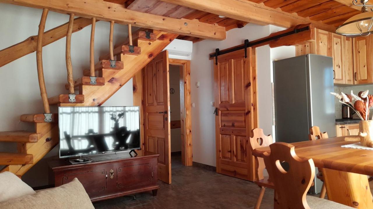Apartma In Bungalov Jezerci Gozd Martuljek Ngoại thất bức ảnh