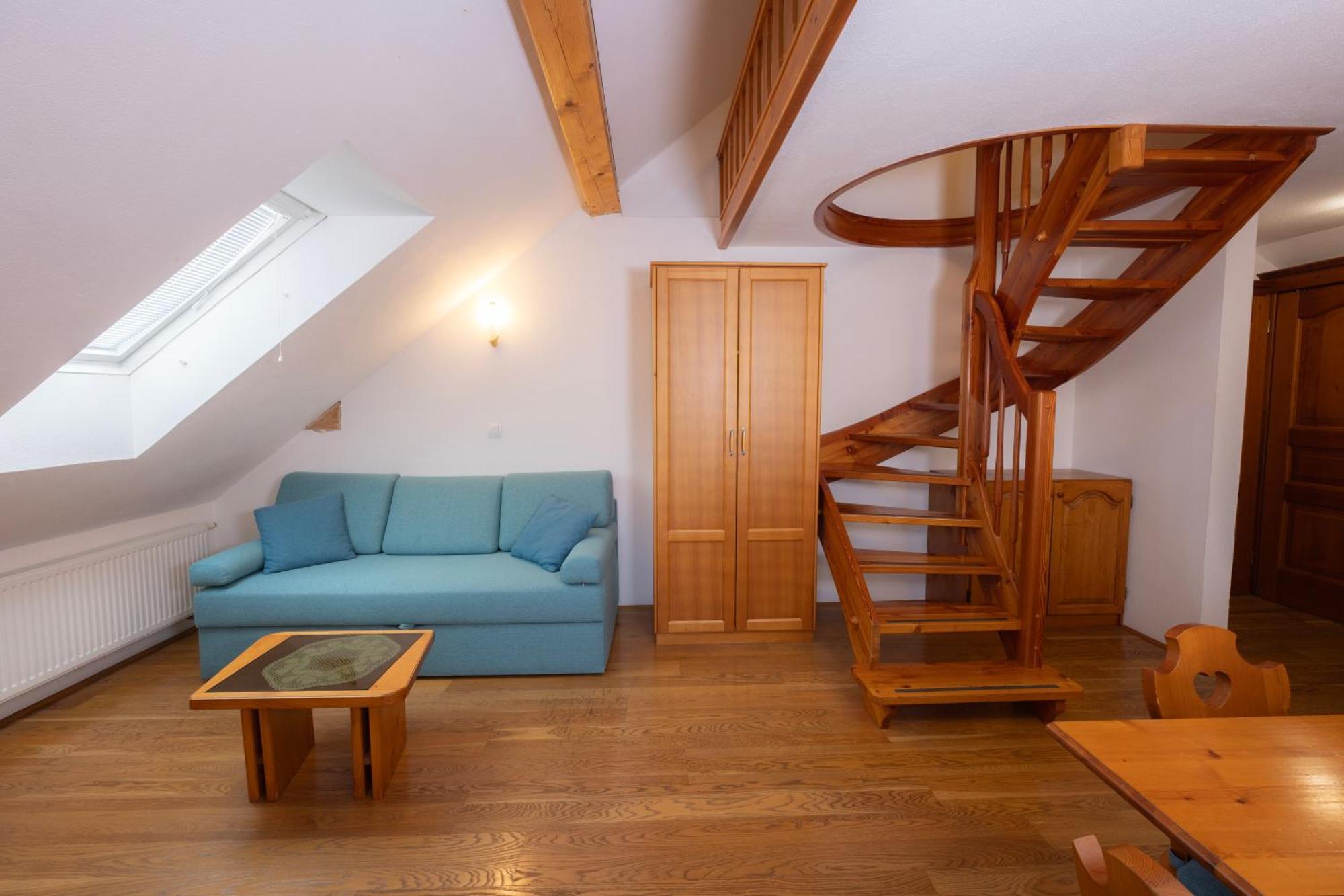 Apartma In Bungalov Jezerci Gozd Martuljek Ngoại thất bức ảnh